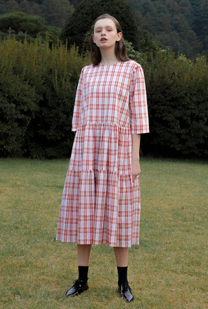 A CHECK MAXI DR_RED